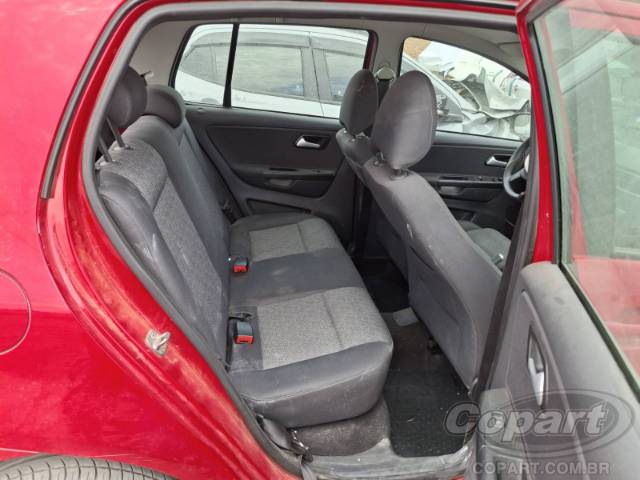 2013 VOLKSWAGEN FOX 