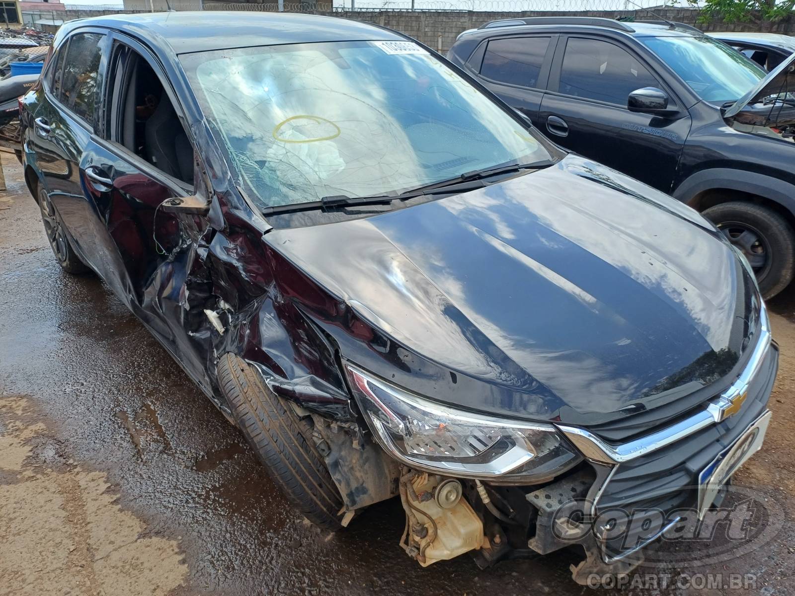 Veículo GM - Chevrolet Onix 2020 CHEVROLET ONIX LT 1.0 12V ECOTEC 2020 em leilão