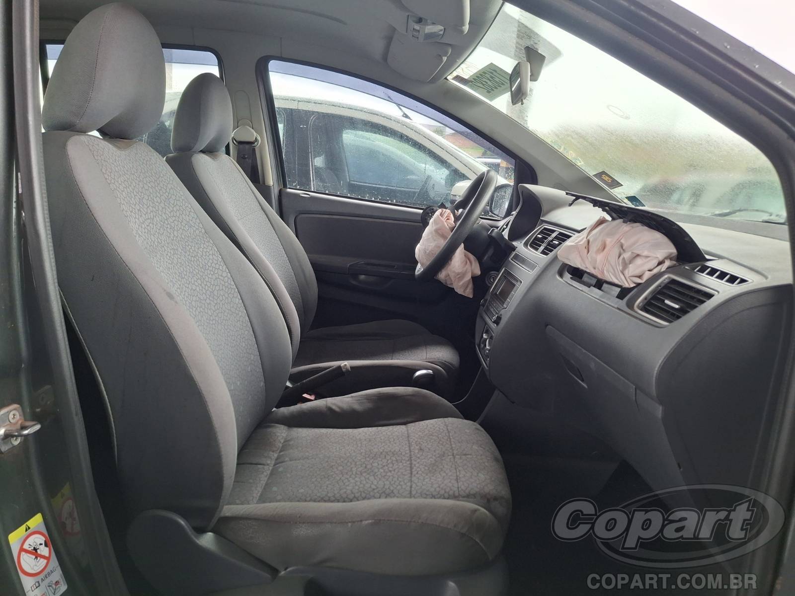 2014 VOLKSWAGEN FOX — foto 5 de 10