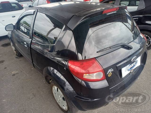 2011 FORD KA 