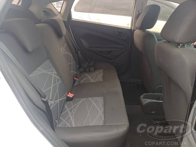 2015 FORD FIESTA 