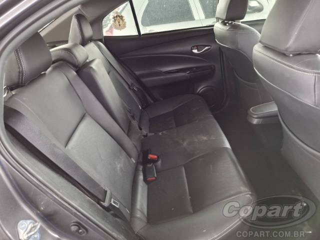 2021 TOYOTA YARIS SEDA 