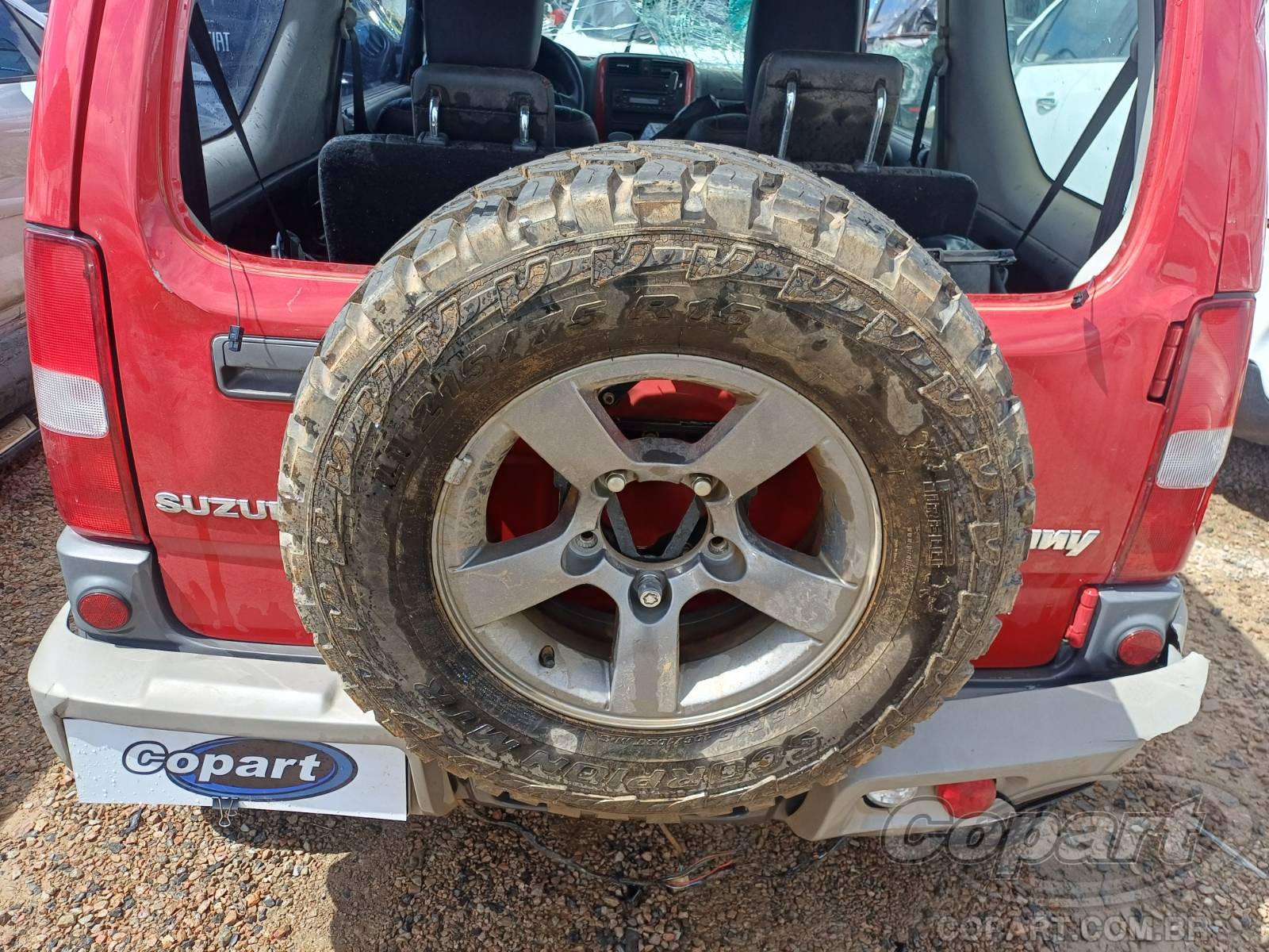 Foto 10 de 11: 2016 SUZUKI JIMNY