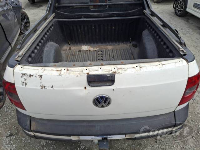 2015 VOLKSWAGEN SAVEIRO CE 
