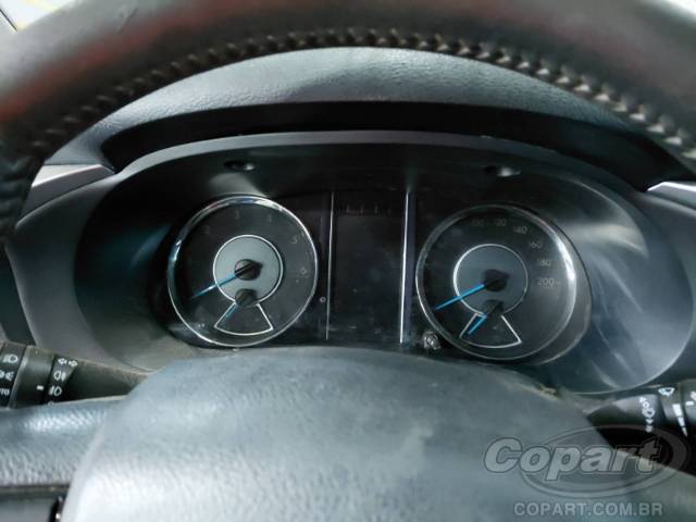 2017 TOYOTA HILUX CD 