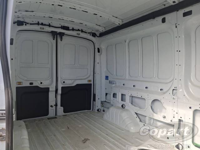 2025 FORD E-TRANSIT FURGAO 