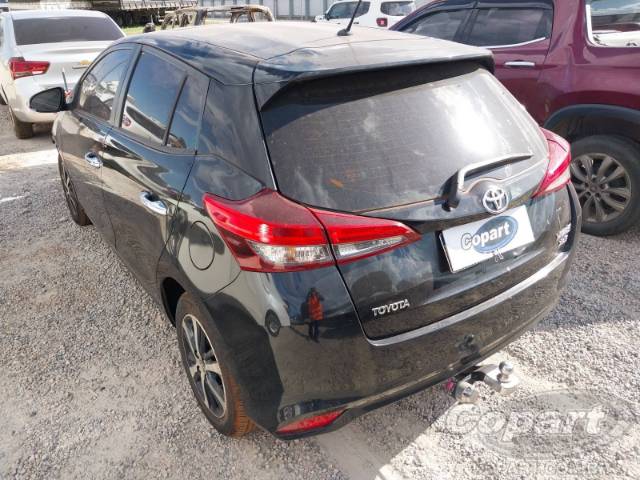 2019 TOYOTA YARIS 