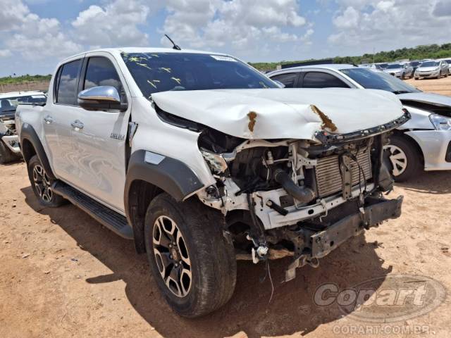 2023 TOYOTA HILUX CD 