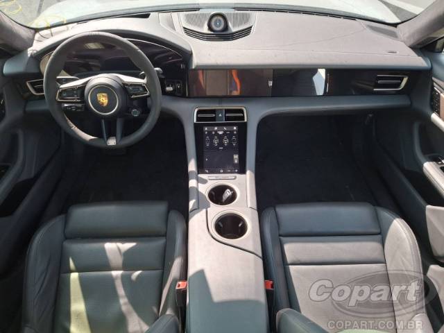 2021 PORSCHE TAYCAN 