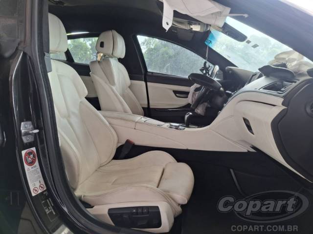 2015 BMW M6 GRAN COUPE 
