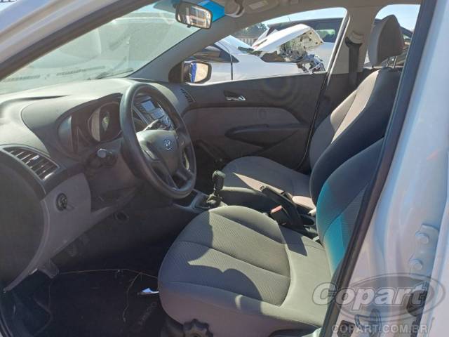 2014 HYUNDAI HB20 