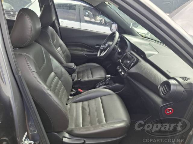 2018 NISSAN KICKS 
