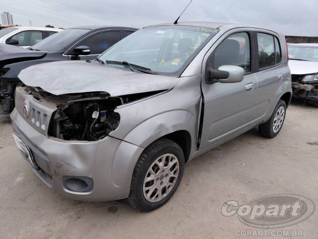 2016 FIAT UNO 