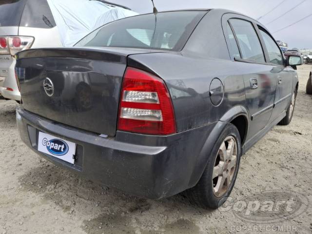 2005 CHEVROLET ASTRA SEDAN 