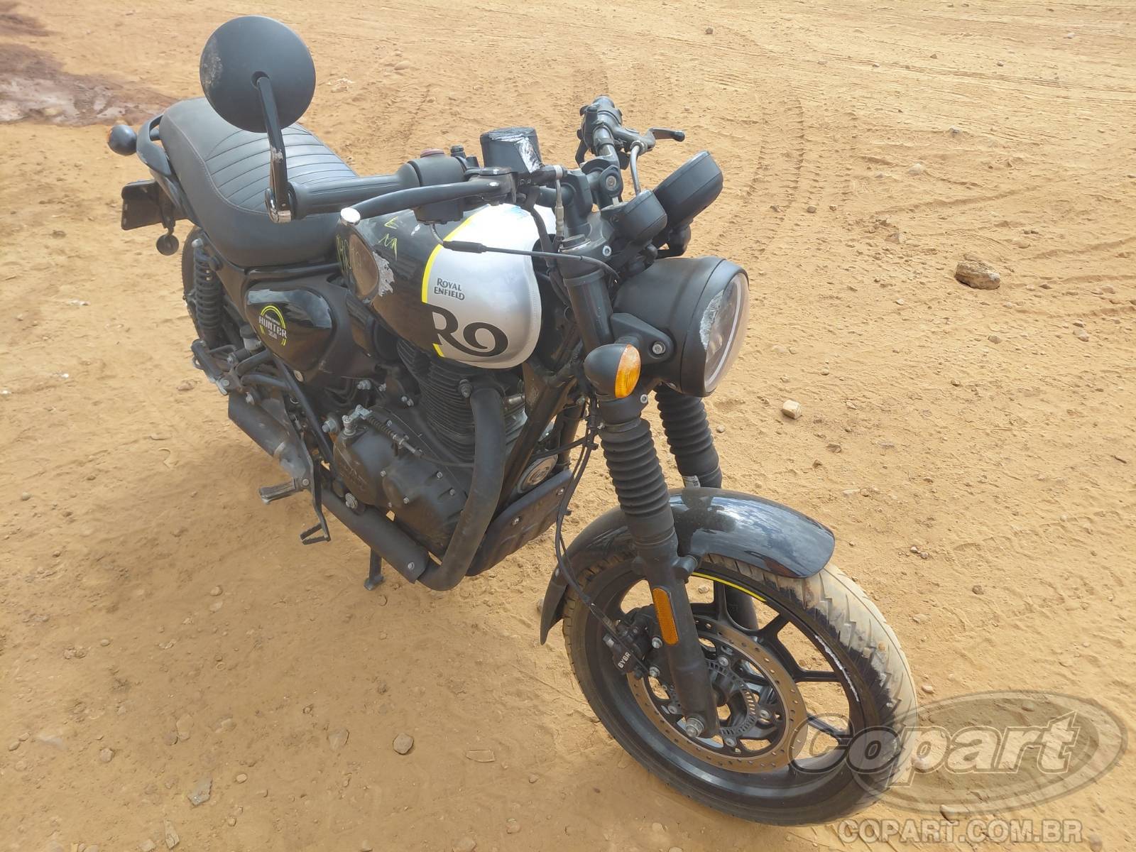 2024 ROYAL ENFIELD HUNTER