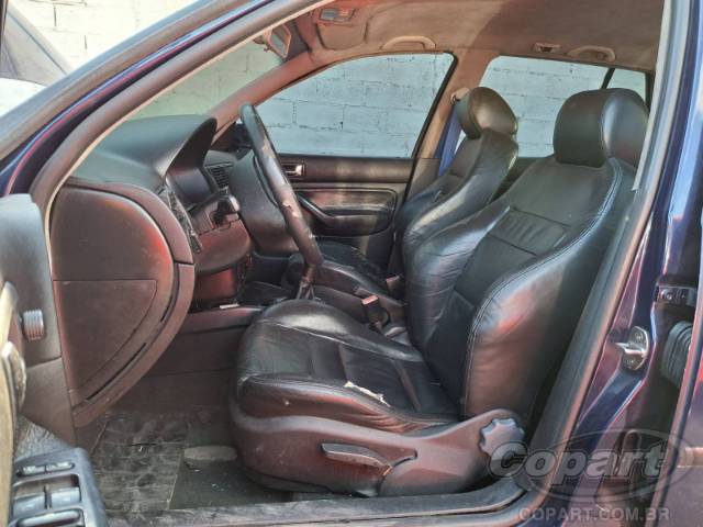 2000 VOLKSWAGEN GOLF 