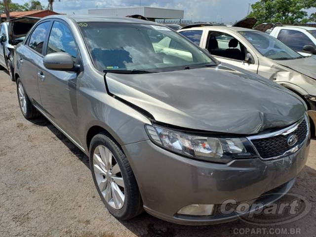 2011 KIA CERATO 