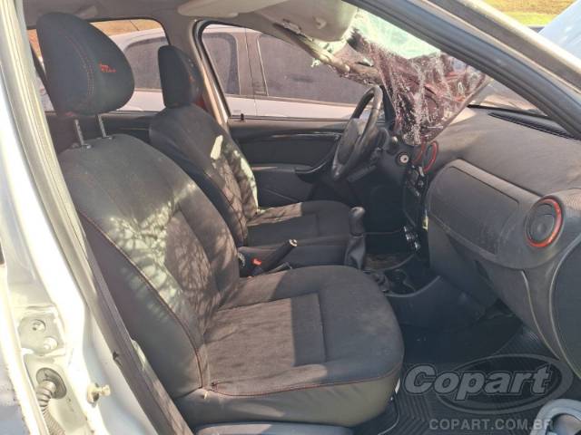 2014 RENAULT SANDERO 