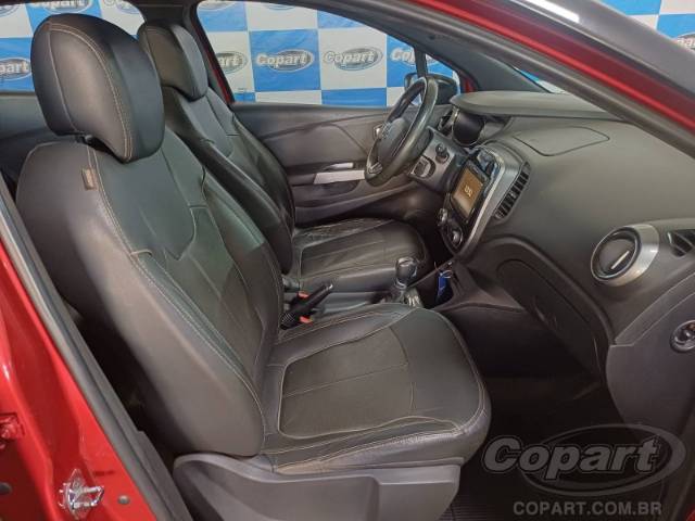 2021 RENAULT CAPTUR 