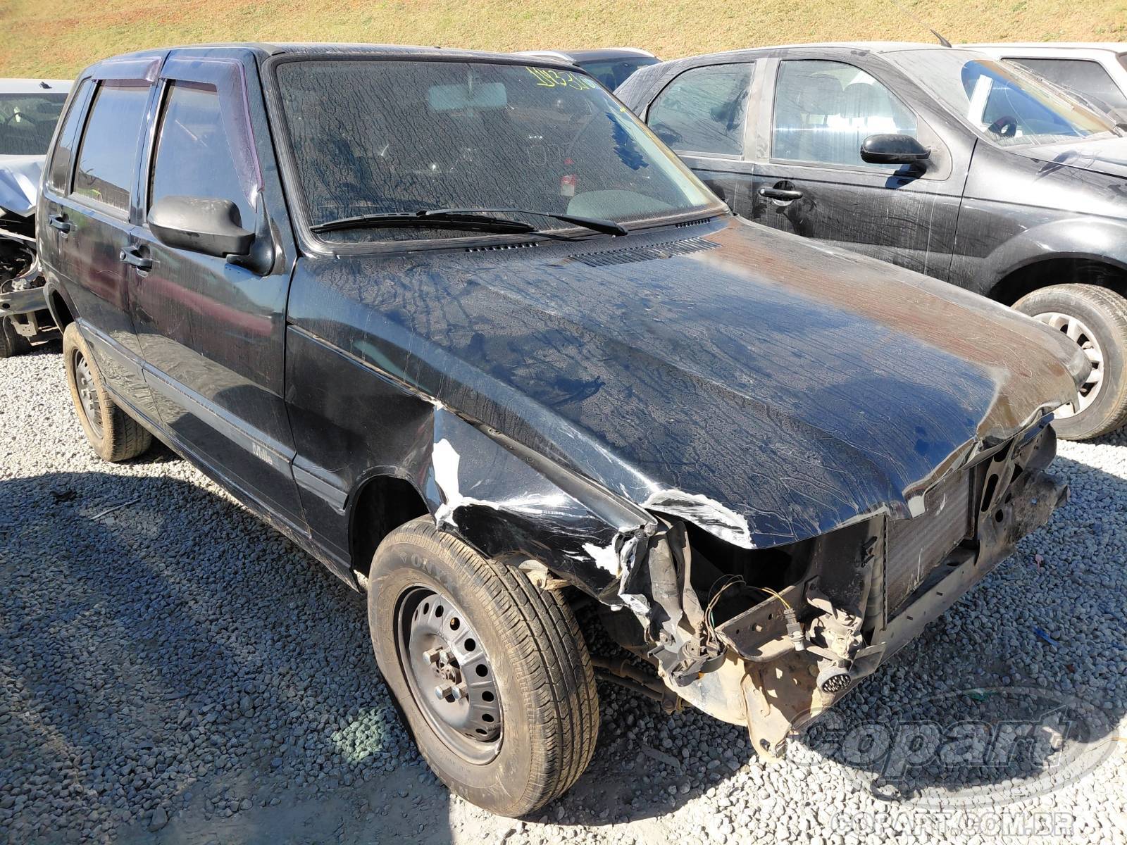 Veículo Fiat Uno Fiat Uno Mille Fire 1.0 2008 Colisão Frontal 2008 em leilão