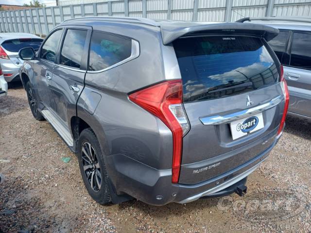 2020 MITSUBISHI PAJERO SPORT 