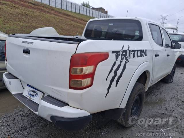 2023 MITSUBISHI L200 TRITON 