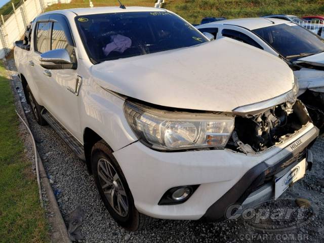 2016 TOYOTA HILUX CD 