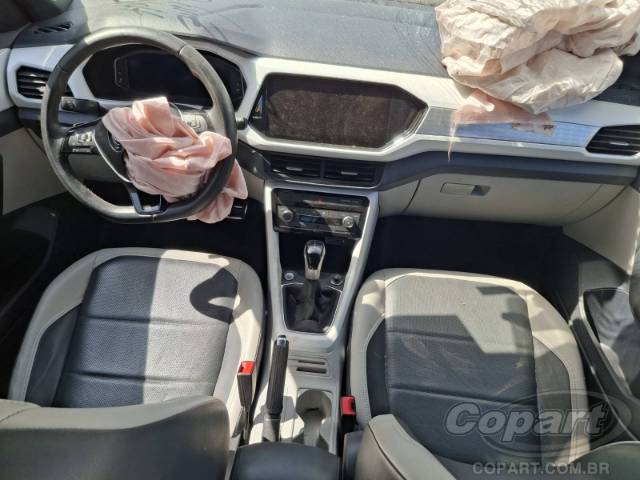 2021 VOLKSWAGEN T-CROSS 