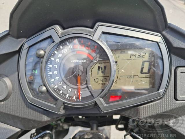 2025 KAWASAKI VERSYS-X 