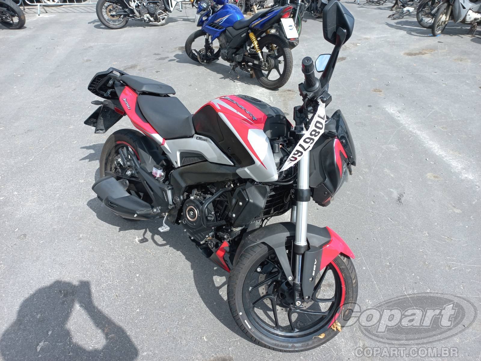 Veículo BAJAJ Dominar Bajaj Dominar D250 DTS-I 2025 2025 em leilão