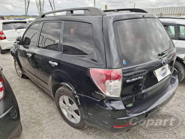 2010 SUBARU FORESTER 