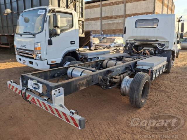 2021 JAC iEV1200T 