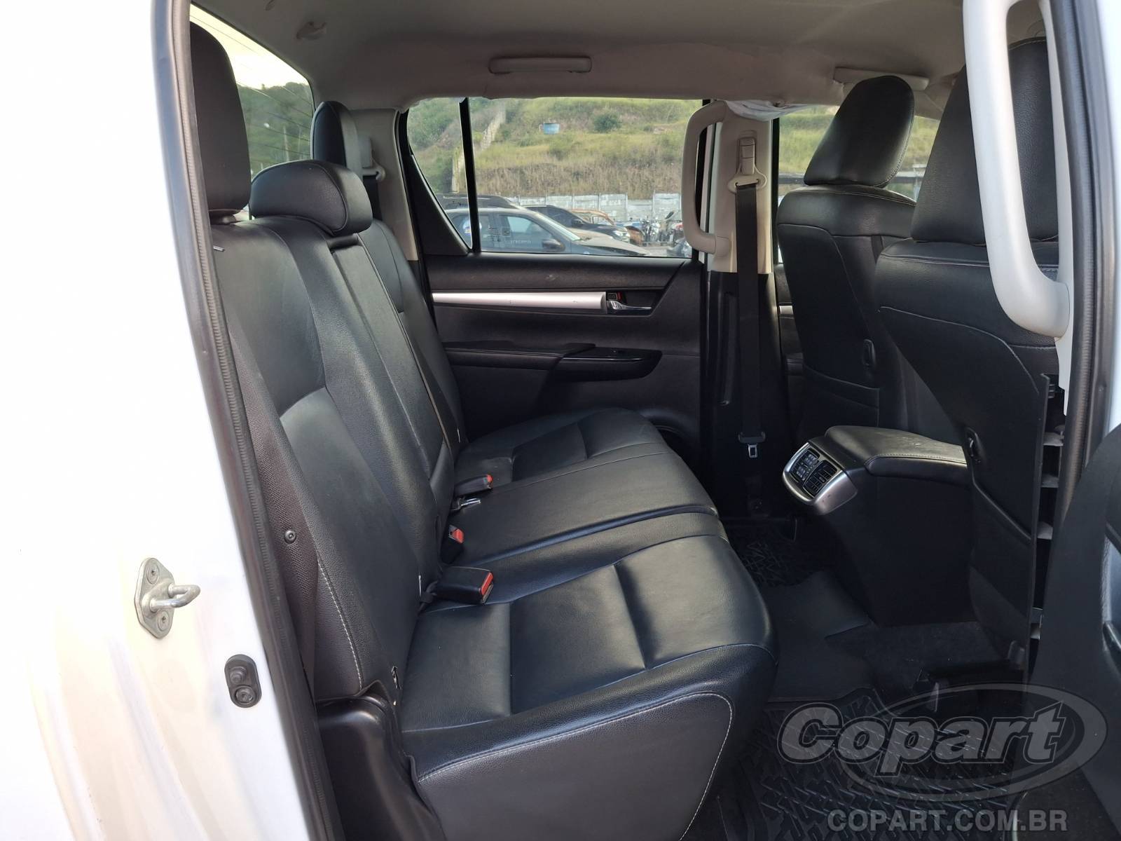 Foto 6 de 12: 2016 TOYOTA HILUX CD