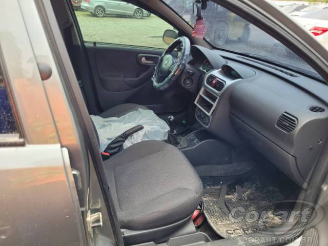 2009 CHEVROLET CORSA SEDAN 