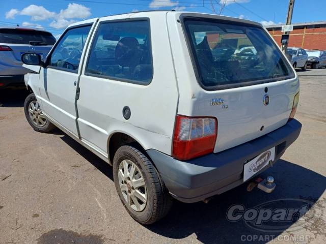 2013 FIAT UNO 