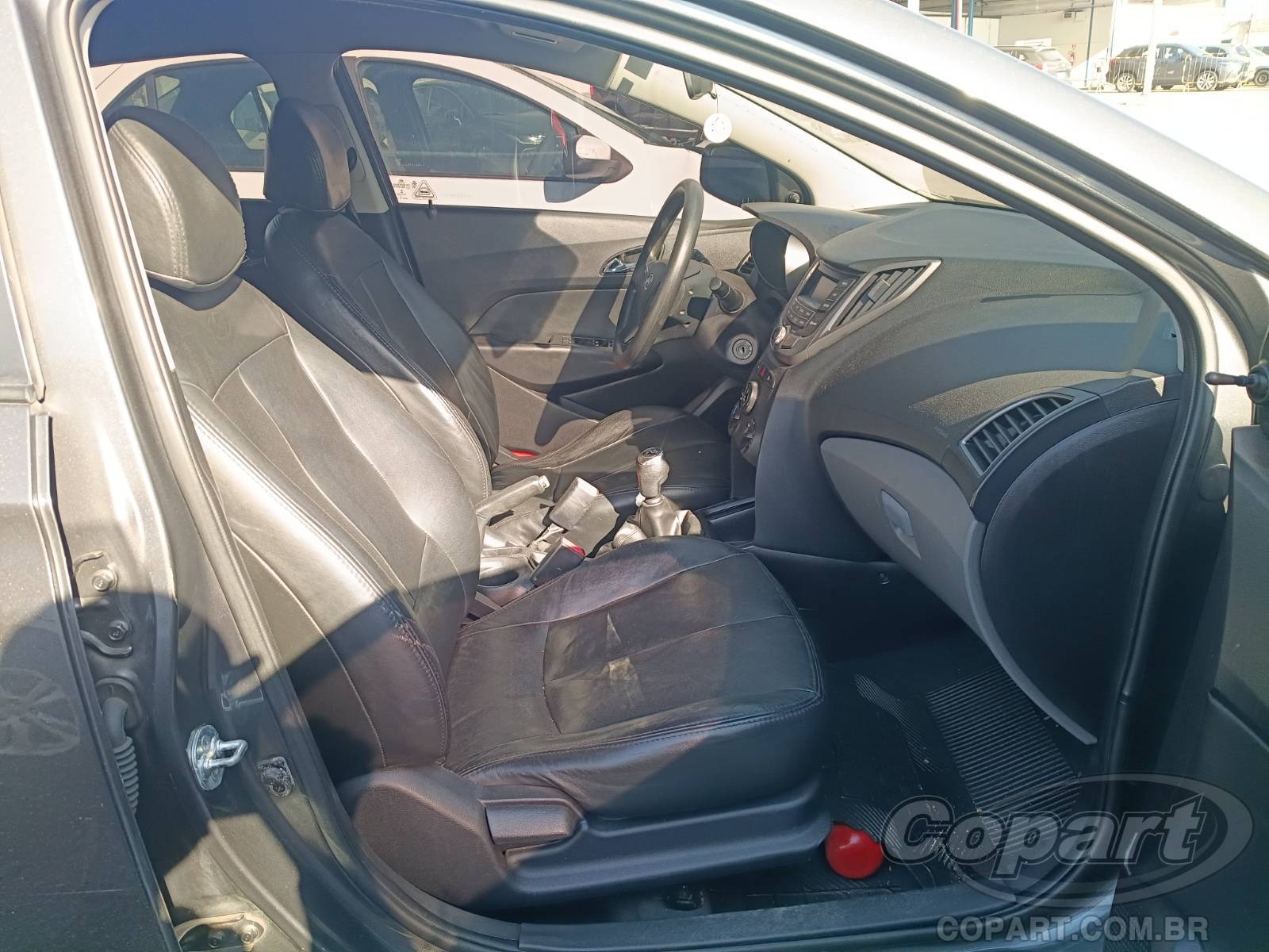 2015 HYUNDAI HB20S — foto 5 de 10