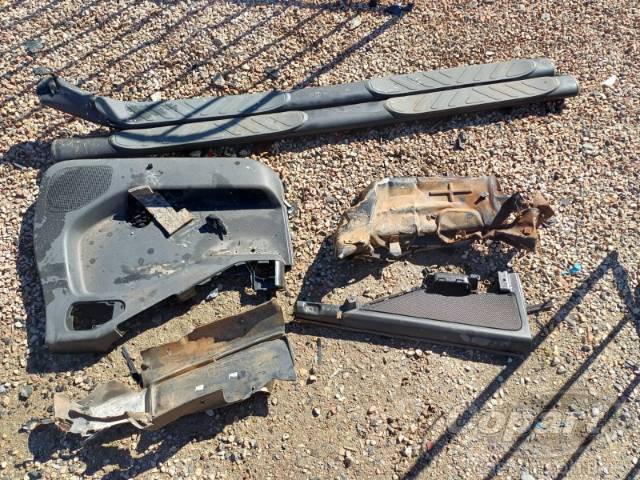 2015 NISSAN FRONTIER CD 