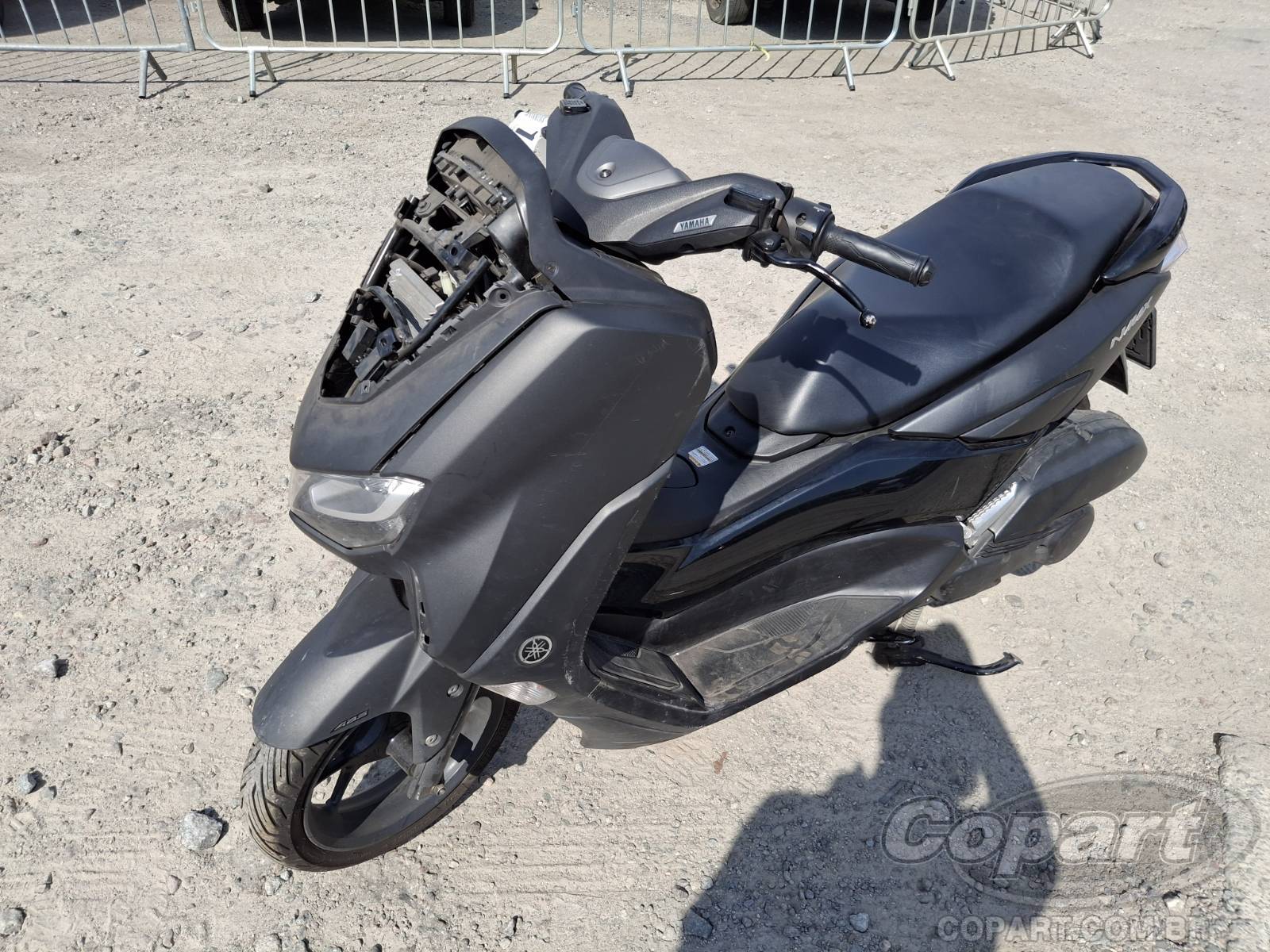 Foto 2: 2022 YAMAHA NMAX