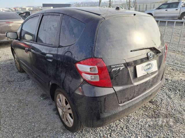 2009 HONDA FIT 