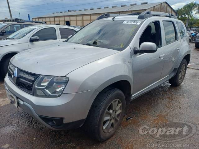 2019 RENAULT DUSTER 