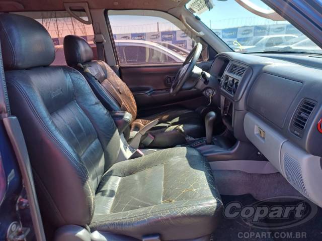 2000 MITSUBISHI PAJERO SPORT 
