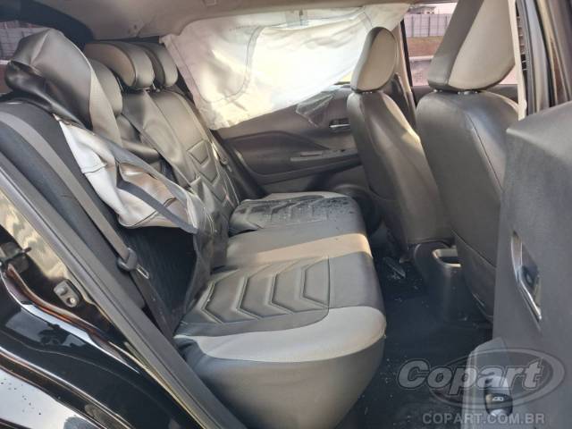 2022 NISSAN KICKS 