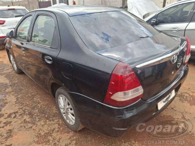 2014 TOYOTA ETIOS SEDA 