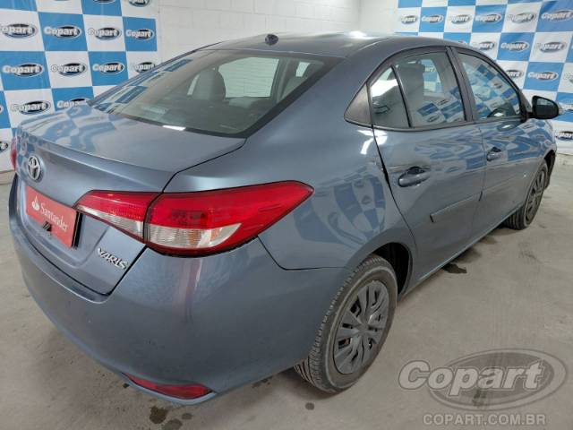 2021 TOYOTA YARIS SEDA 
