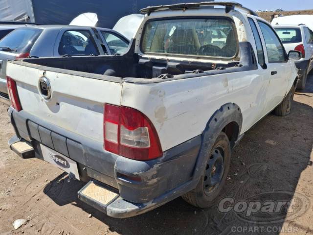 2013 FIAT STRADA 
