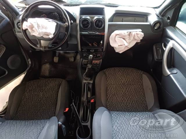 2019 RENAULT DUSTER OROCH 