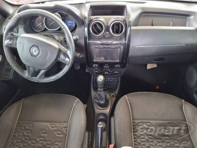 2016 RENAULT DUSTER OROCH 