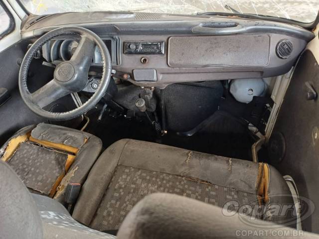 2014 VOLKSWAGEN KOMBI 