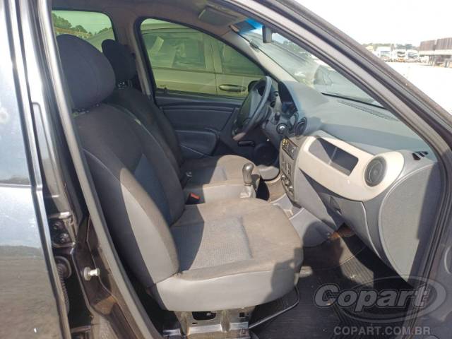 2009 RENAULT SANDERO 