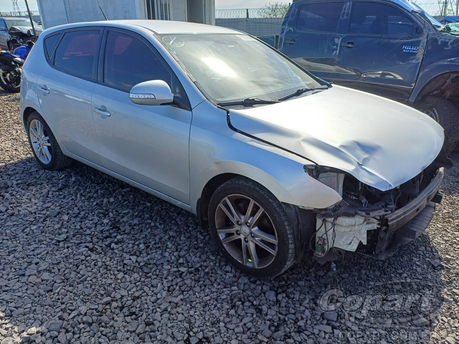 Veículo Hyundai i30 Hyundai I30 2.0 16V 2010 Colisão 2010 em leilão